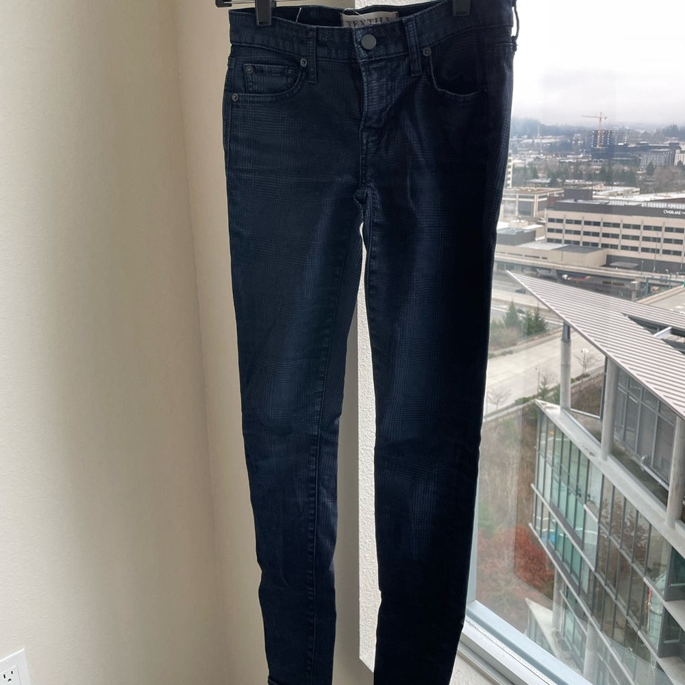 Elizabeth and James Jeans